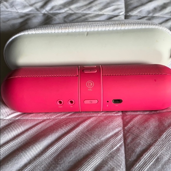 Beats by Dre. Pill speaker - Picture 6 of 6